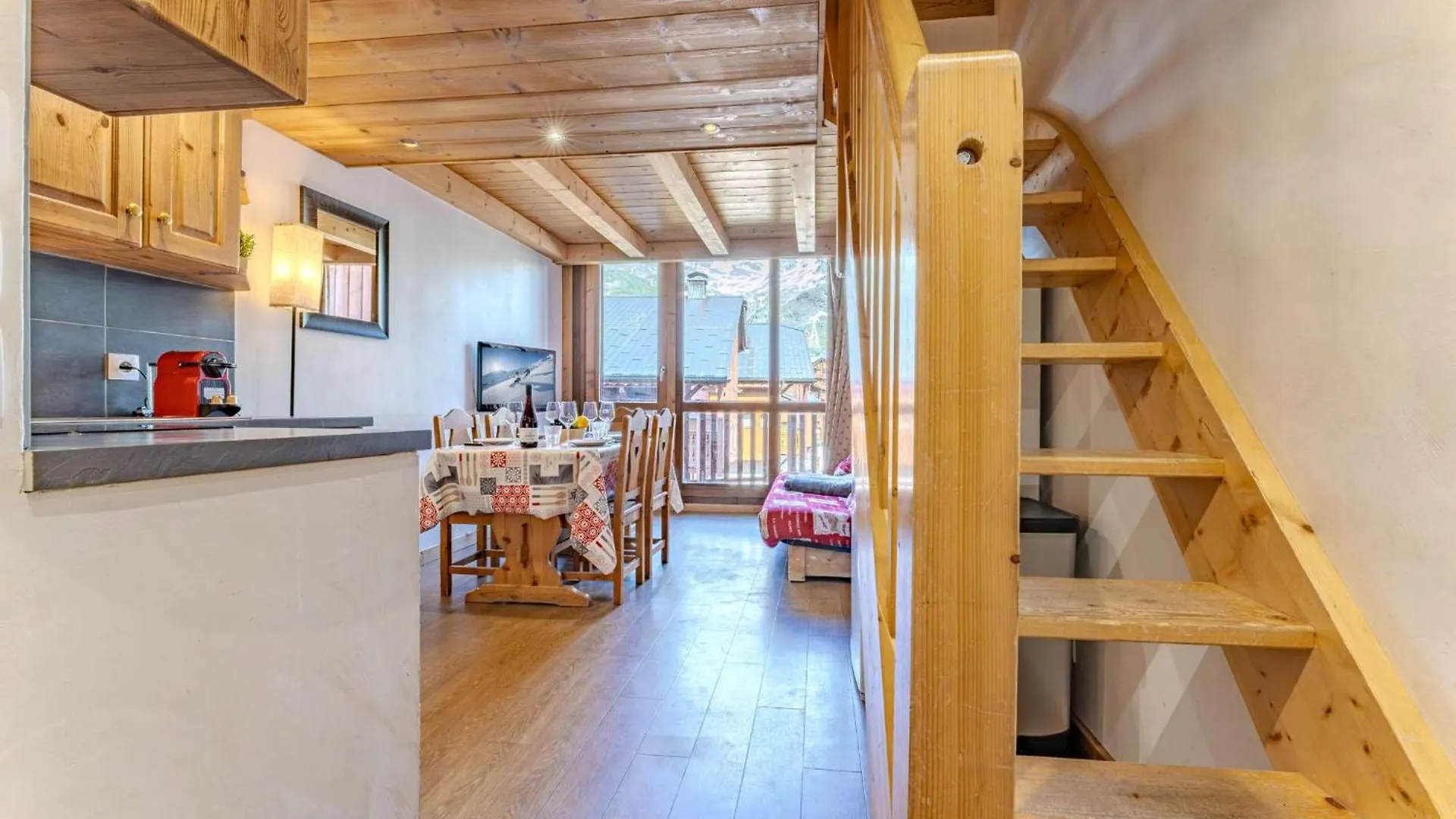 Cozy Ski-In Ski-Out With Balcony View And Parking Валь-Торанс Апартаменты